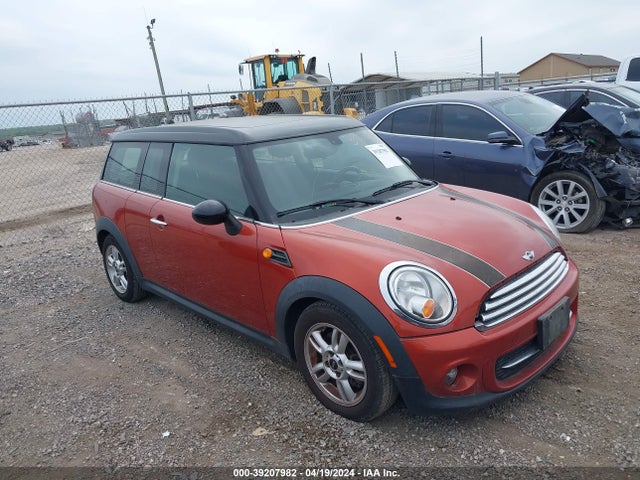 2013 MINI CLUBMAN WMWZF3C51DT489718 Photo 0