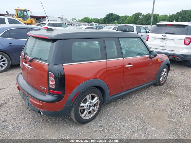 2013 MINI CLUBMAN WMWZF3C51DT489718 Photo 3