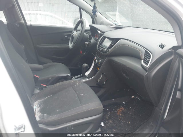 Chevrolet TRAX LS 2017 KL7CJNSB2HB100667 Image 5