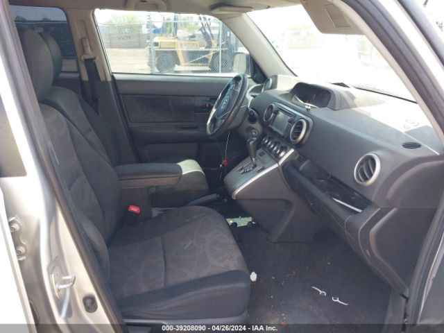 JTLZE4FE8FJ075328 Scion XB
