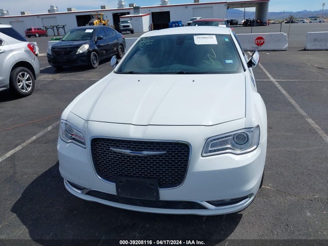 2C3CCAEG2JH168000 Chrysler 300 Limited