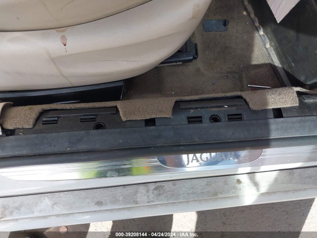 2002 JAGUAR X-TYPE SAJEB51D02XC44101 Photo 5
