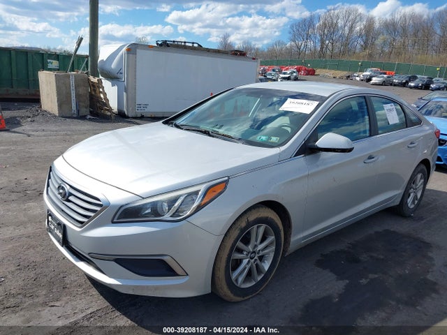 Hyundai Sonata 2.4l 2017 5NPE24AF7HH533648 Image 2
