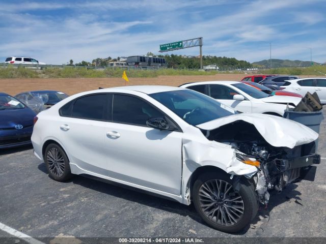 3KPF54AD3NE512726 KIA Forte Gt Line