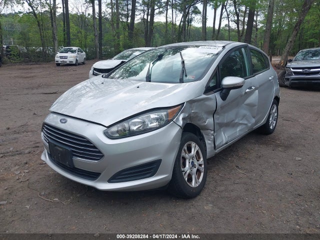 Ford FIESTA SE 2016 3FADP4EJ0GM129889 Image 2