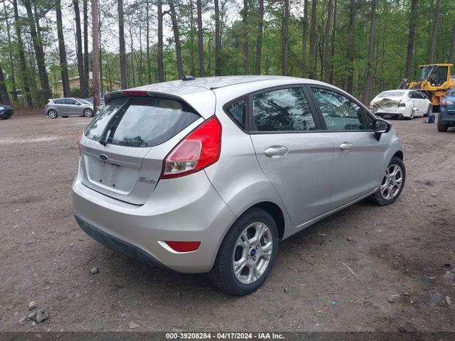 Ford FIESTA SE 2016 3FADP4EJ0GM129889 Image 4
