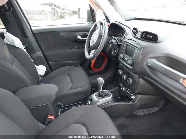 ZACCJBAB4JPH26462 Jeep Renegade Upland Edition 4x4