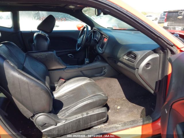 2C3CDZAG6GH322119 Dodge Challenger Sxt Plus