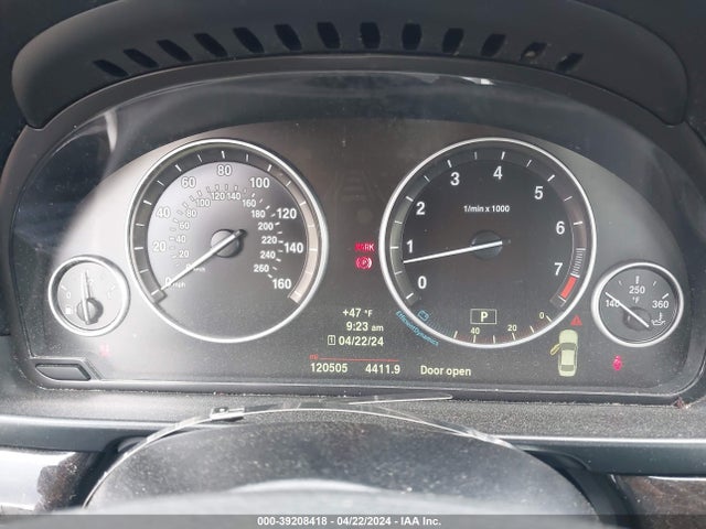 BMW 528i Xdrive 2014 WBA5A7C57ED614902 Image 7