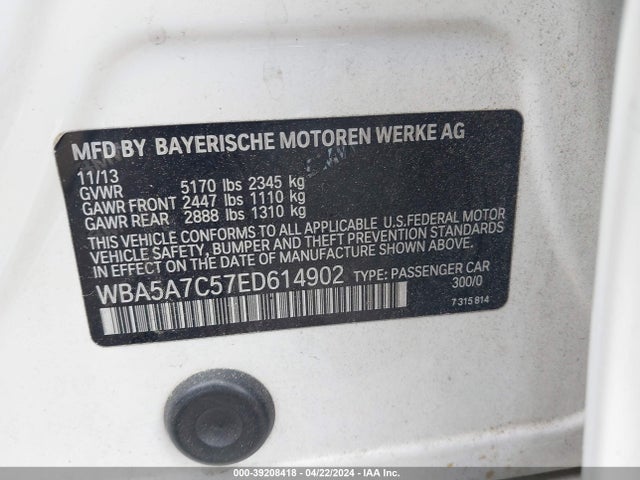 BMW 528i Xdrive 2014 WBA5A7C57ED614902 Image 9