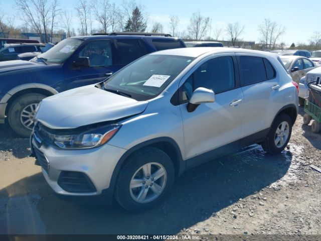 KL7CJNSB0LB319796 Chevrolet Trax Awd Ls