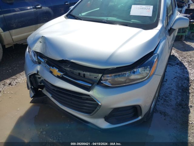 KL7CJNSB0LB319796 Chevrolet Trax Awd Ls