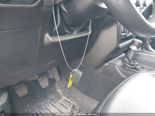 1C6HJTAG3NL146757 Jeep Gladiator Texas Trail 4x4