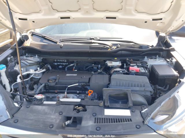 2HKRW6H36JH225163 Honda CR-V LX