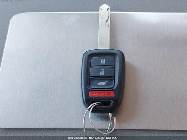 2HKRW6H36JH225163 Honda CR-V LX