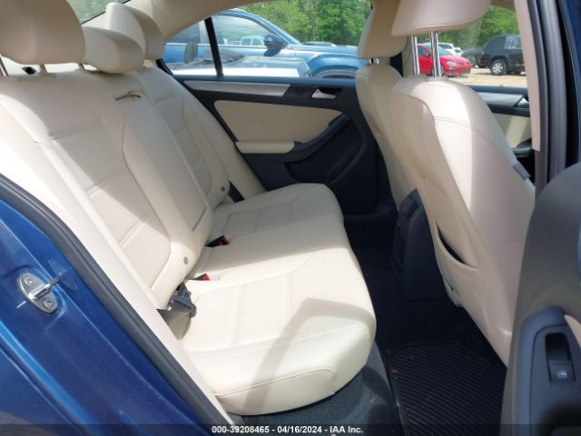 3VWDB7AJ9HM240178 Volkswagen Jetta 1.4t Se