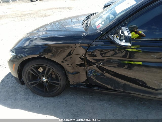 WBA8D9G34HNU62147 BMW 330i Xdrive