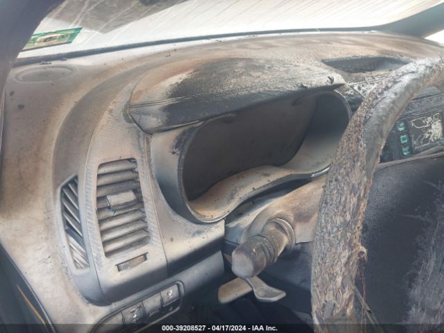 KNAFZ4A84E5050595 KIA FORTE EX