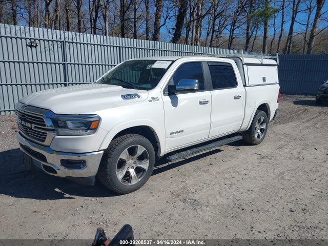 RAM 1500 Laramie  4x4 5'7 Box 2019 1C6SRFJT1KN703467 Image 2