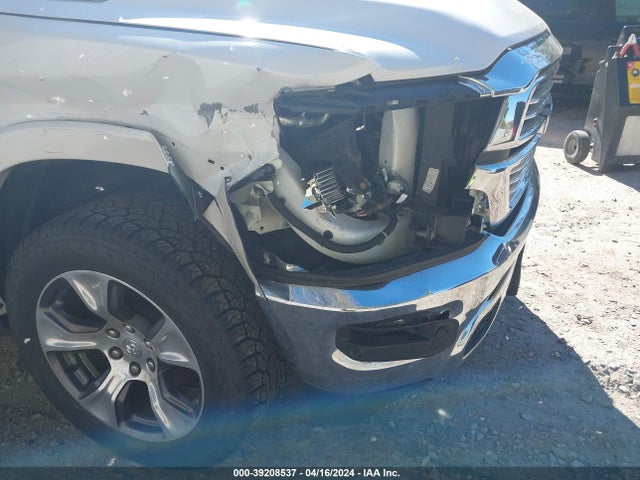 RAM 1500 Laramie  4x4 5'7 Box 2019 1C6SRFJT1KN703467 Image 6
