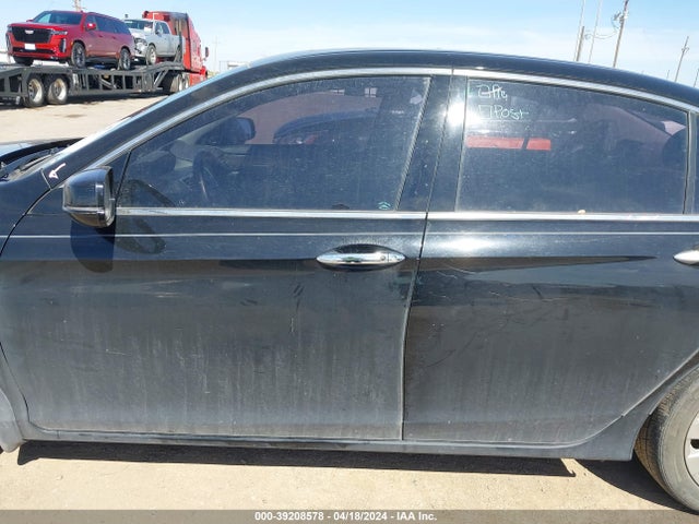Honda Accord Touring 2015 1HGCR3F91FA026203 Image 15