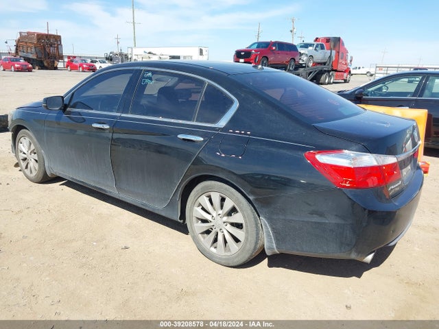 Honda Accord Touring 2015 1HGCR3F91FA026203 Image 3