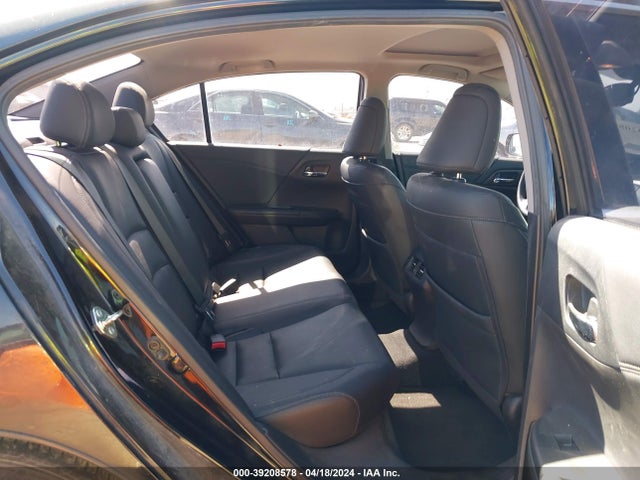 Honda Accord Touring 2015 1HGCR3F91FA026203 Image 8