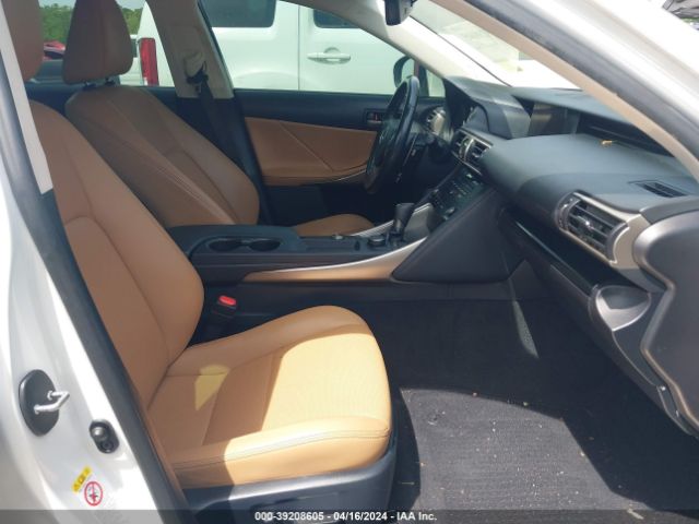 JTHBA1D21H5047946 Lexus IS 200T