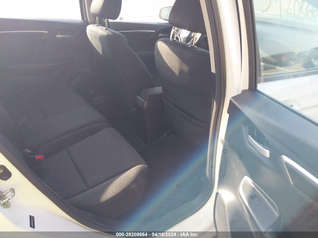 Honda FIT EX 2018 3HGGK5H87JM721531 Image 8