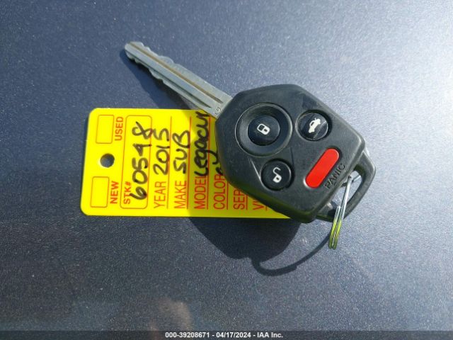4S3BNAA61F3050657 Subaru Legacy 2.5i