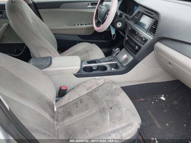 Hyundai SONATA SE 2016 5NPE24AF3GH400559 Image 5