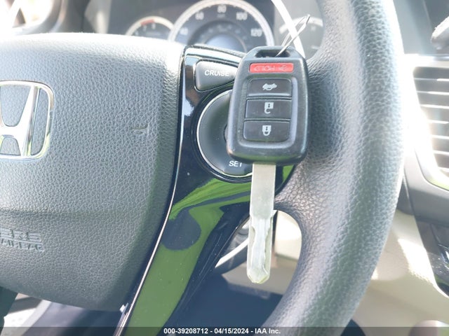 Honda ACCORD LX 2017 1HGCR2F35HA306893 Image 11