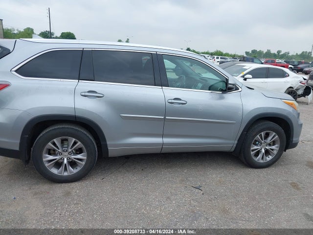 Toyota Highlander Xle V6 2014 5TDKKRFH3ES037150 Image 13