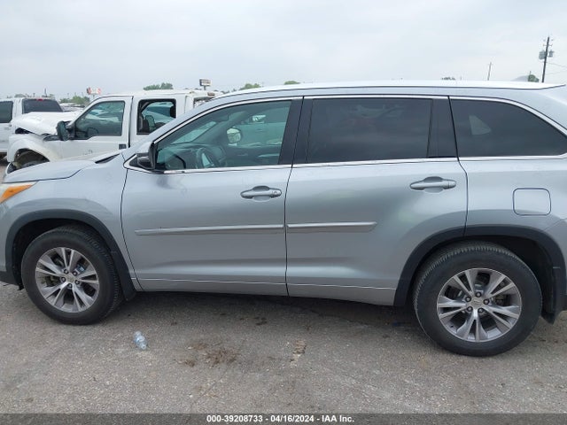 Toyota Highlander Xle V6 2014 5TDKKRFH3ES037150 Image 14