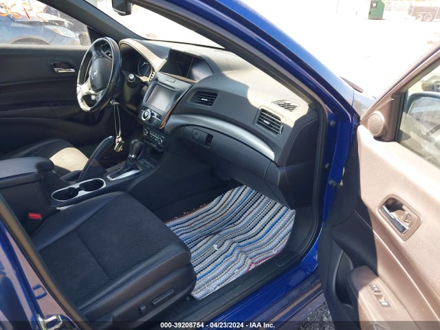 Acura Ilx Premium   A-spec Packages/technology Plus   A-spec Packages 2016 19UDE2F84GA006515 Image 5