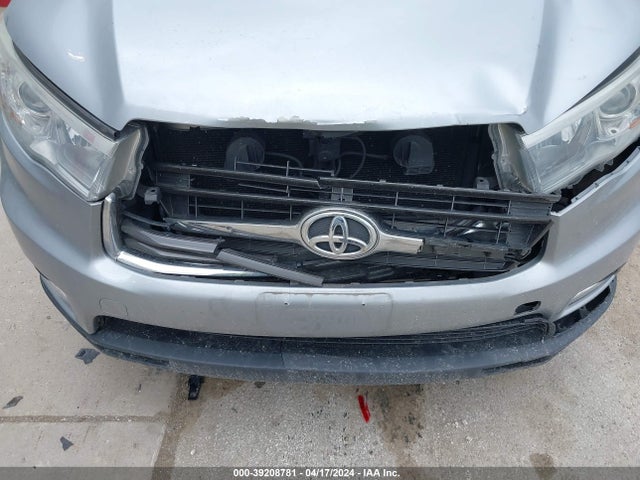 Toyota Highlander Limited V6 2015 5TDDKRFH0FS196654 Image 17