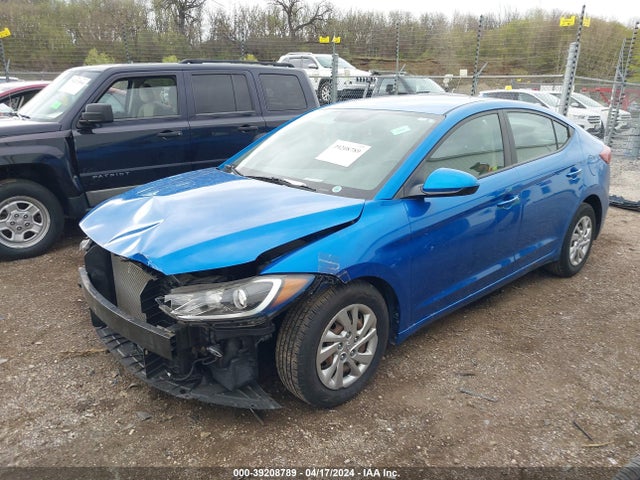 Hyundai ELANTRA SE 2017 KMHD74LFXHU124507 Image 2