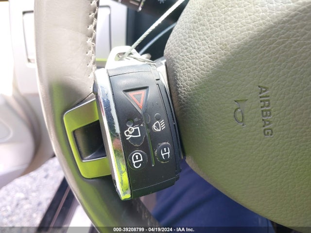 2010 JAGUAR XF SAJWA0GB0ALR62282 Photo 10