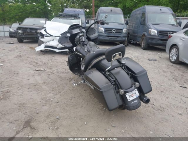 2017 HARLEY-DAVIDSON FLTRXS 1HD1KTC16HB617535 Photo 2