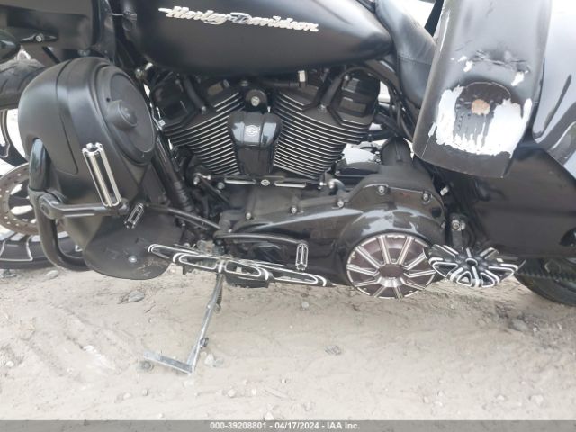 2017 HARLEY-DAVIDSON FLTRXS 1HD1KTC16HB617535 Photo 8