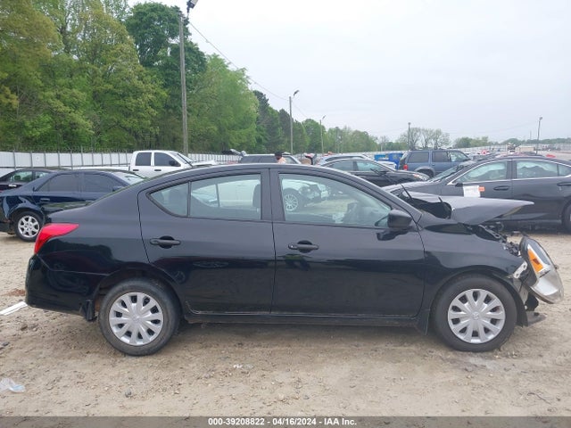Nissan Versa 1.6 S+ 2018 3N1CN7AP7JL888207 Image 14