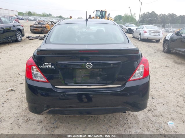 Nissan Versa 1.6 S+ 2018 3N1CN7AP7JL888207 Image 17