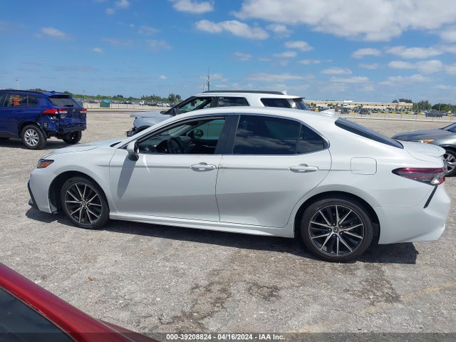 Toyota CAMRY SE 2022 4T1G11AK1NU018486 Image 14