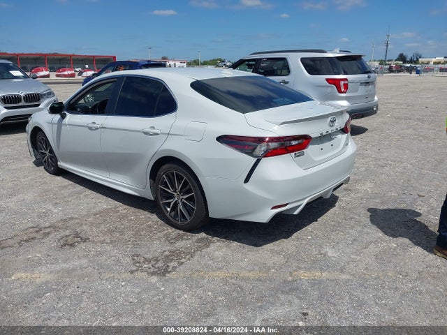 Toyota CAMRY SE 2022 4T1G11AK1NU018486 Image 3