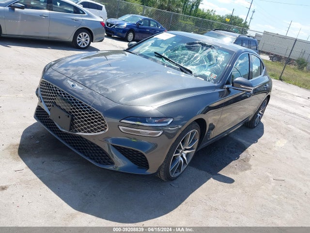 Genesis G70 2.0t Awd 2023 KMTG34TA7PU124188 Image 2