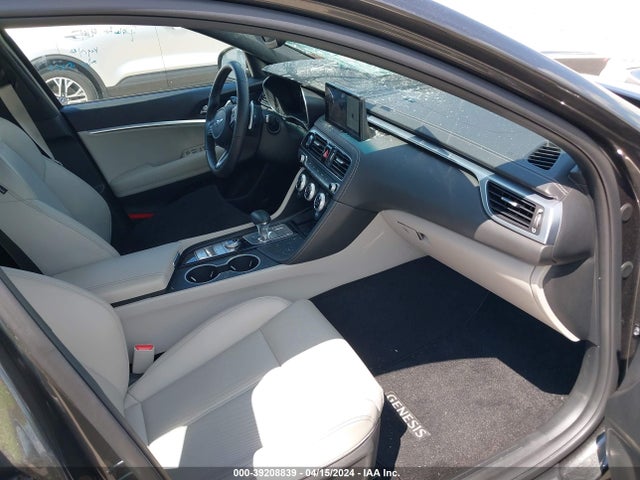 Genesis G70 2.0t Awd 2023 KMTG34TA7PU124188 Image 5