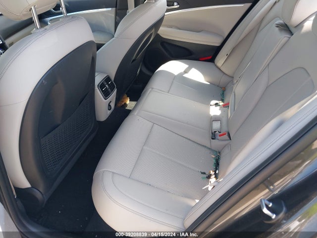 Genesis G70 2.0t Awd 2023 KMTG34TA7PU124188 Image 8