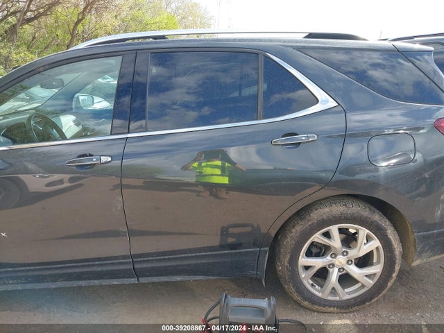 Chevrolet Equinox Premier 2018 2GNAXVEV6J6222270 Image 14