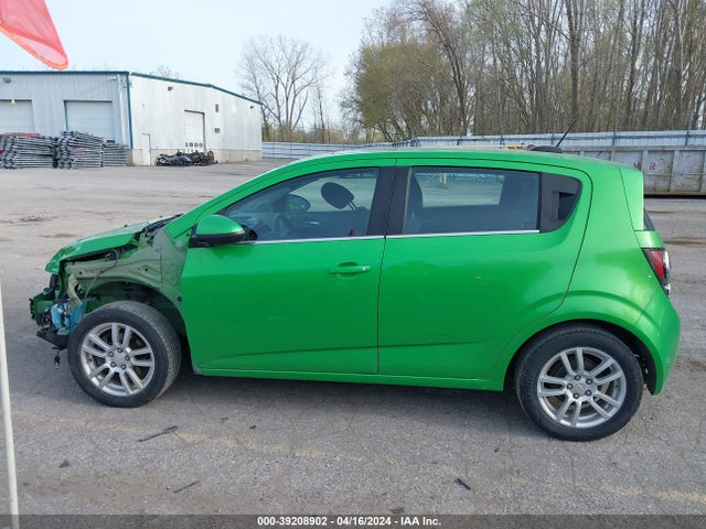 Chevrolet Sonic Lt Auto 2015 1G1JC6SB9F4114246 Image 15
