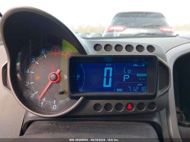 Chevrolet Sonic Lt Auto 2015 1G1JC6SB9F4114246 Image 7